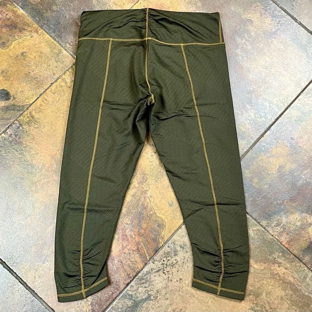 prAna Misty Capri Mid Rise Equinox Hiking Athletic Yoga Leggings Large - Picture 6 of 7